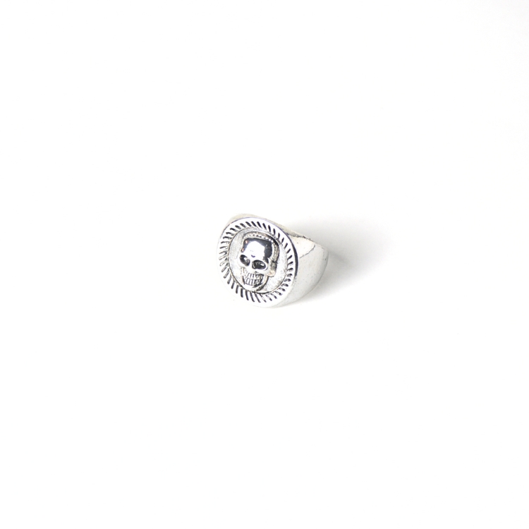 275.jpg Vintage Skeleton Skull Antique Silver Ring - Image 1