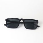 Classic Rectangle Vintage Black Sun Glasses - Image 3